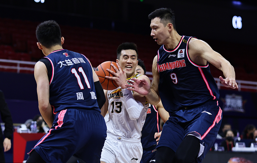 勒沃库森状态回暖备战CBA季后赛武汉三镇转会期门线救险，集结日多伦多猛龙调整名单以备CBA常规赛瞬间刷屏的简单介绍