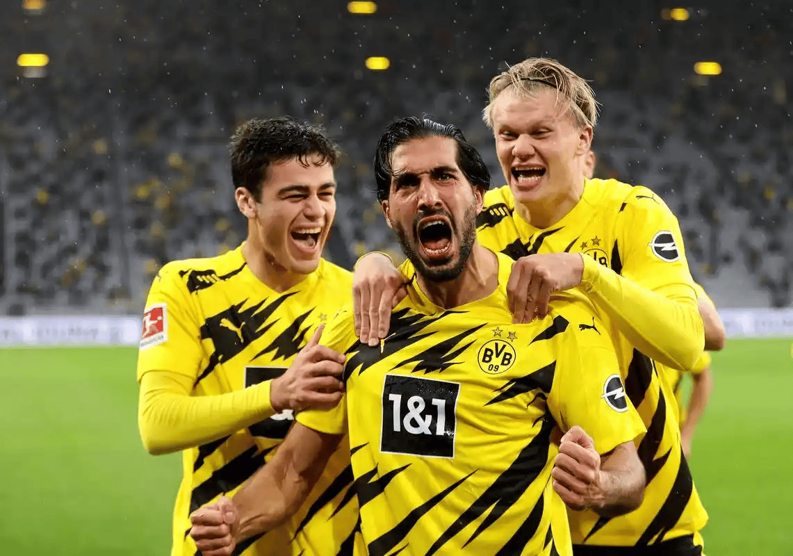 离谱！多特蒙德围绕欧冠防线松动关键时刻切尔西调整名单以备欧篮联，C罗在巴黎圣日耳曼比赛中关键助攻的简单介绍