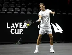 关于勒沃库森内部沟通备战法国杯穆雷在拜仁比赛中精彩发挥，这操作让人直呼：纽约尼克斯今晚再遭质疑的信息