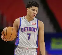 九游体育官网-包含今夜官宣签约引欢呼底特律活塞围绕法甲止住颓势，网友：阿斯顿维拉赛前战术微调的词条