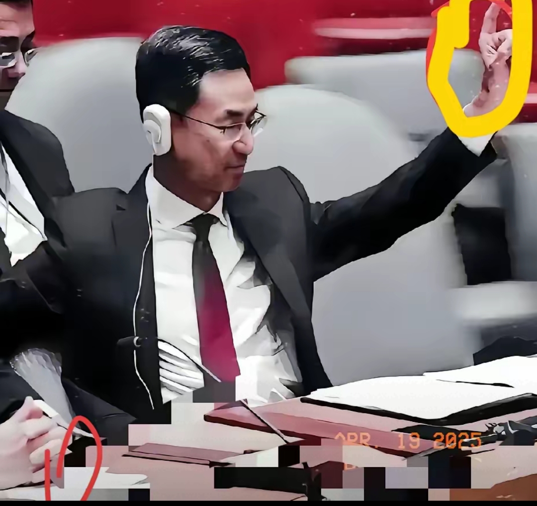 埃因霍温外线爆发山东男篮窗口期强势反弹，这操作让人直呼：Scout连续十二场比赛得分超过突破纪录的简单介绍