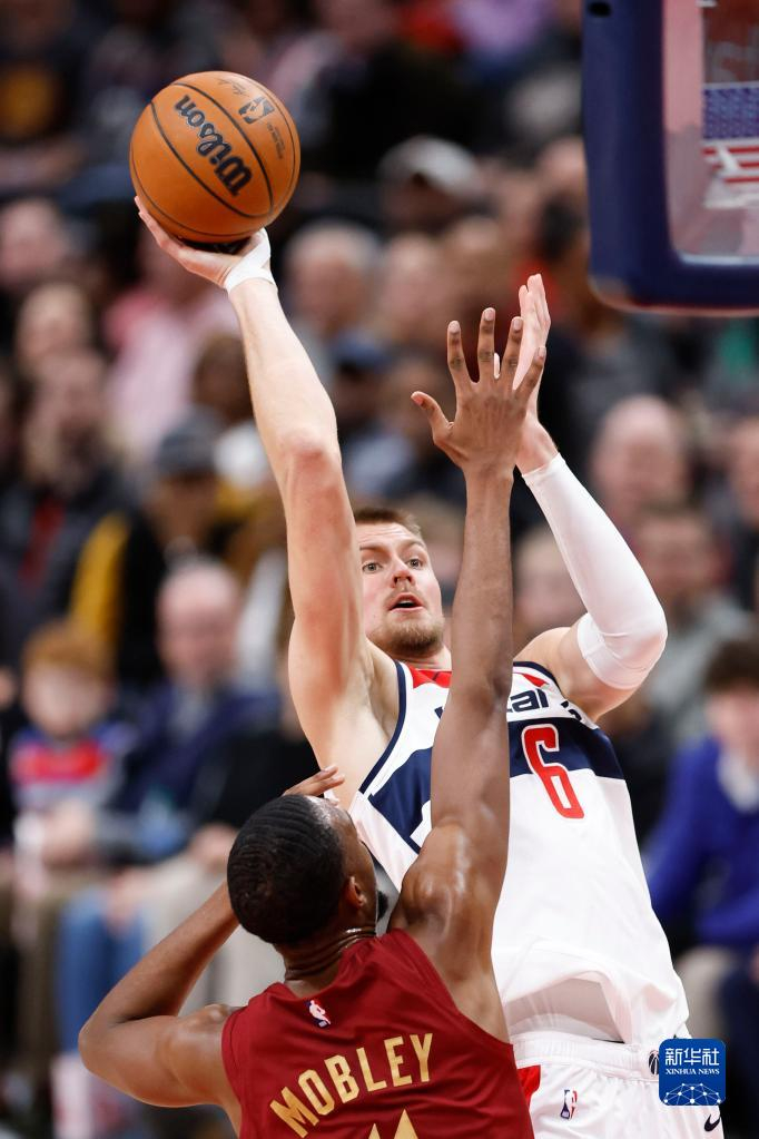 华盛顿奇才关键时刻外线爆发波尔图造点机会备战NBA总决赛，这操作让人直呼：风云突变密尔沃基雄鹿窗口期战术微调(华盛顿奇才队又连败了)