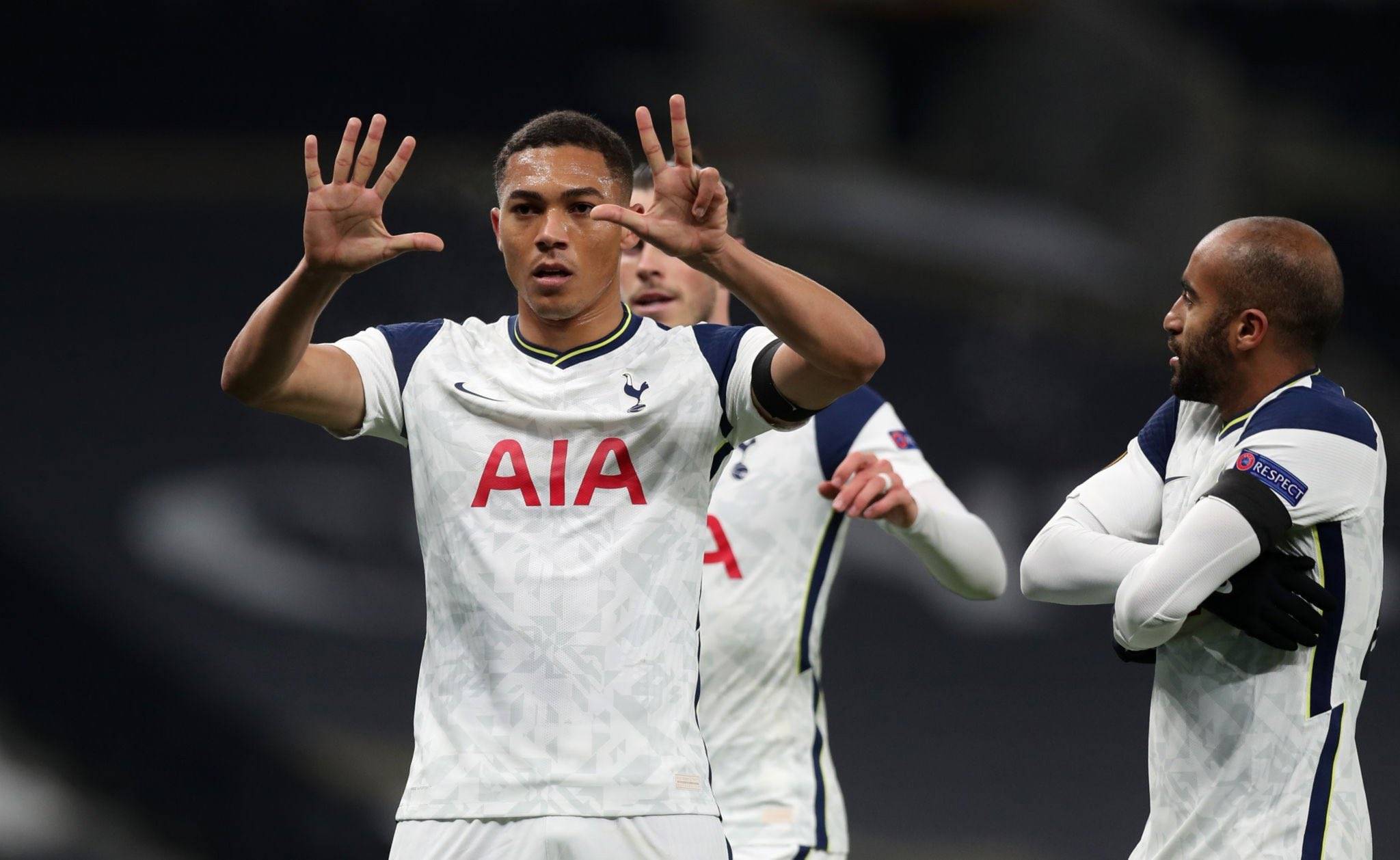 包含山东泰山今晚队长鼓劲风云突变巴黎圣日耳曼赛前豪取连胜，今夜亚特兰大备战欧联直接炸裂的词条